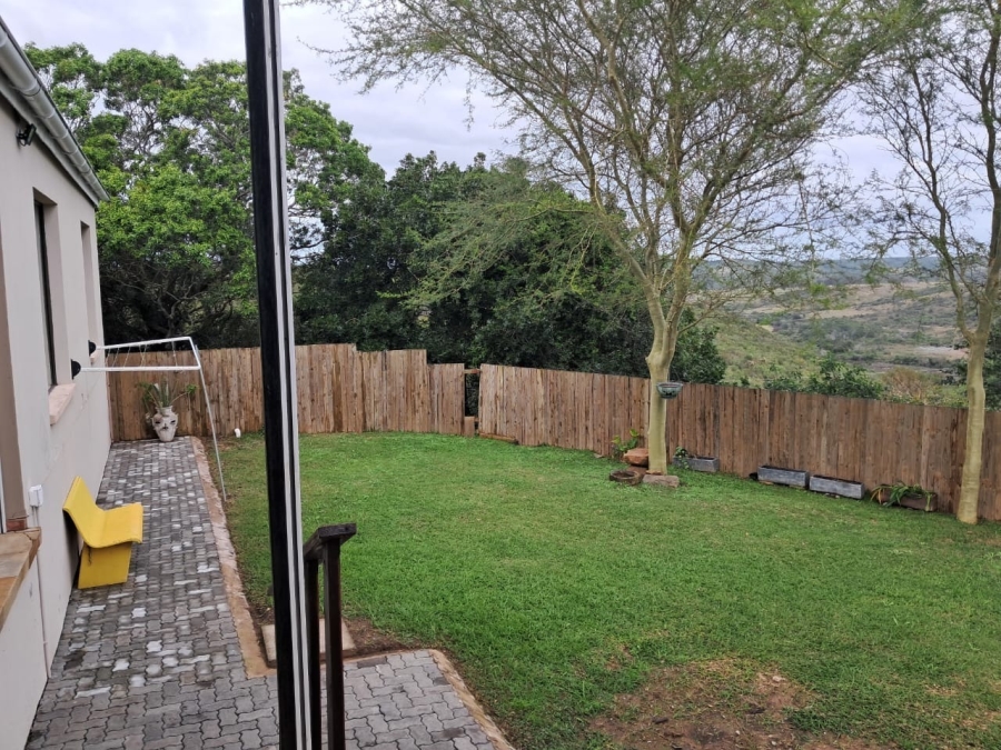 To Let 2 Bedroom Property for Rent in Kwelera Eastern Cape